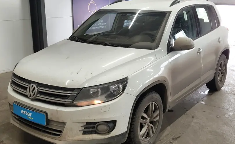 Volkswagen Tiguan 2015 года за 6 000 000 тг. в Астана
