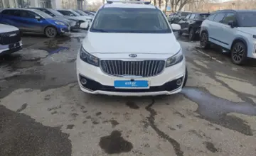 Kia Carnival 2018 года за 10 500 000 тг. в Актобе фото 2