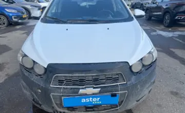 Chevrolet Aveo 2014 года за 3 000 000 тг. в Актобе фото 2