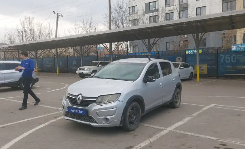 Renault Sandero 2016 года за 2 500 000 тг. в Алматы