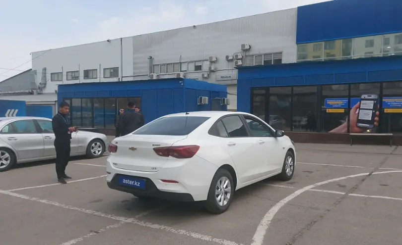 Chevrolet Onix 2024 года за 7 000 000 тг. в Алматы фото 3