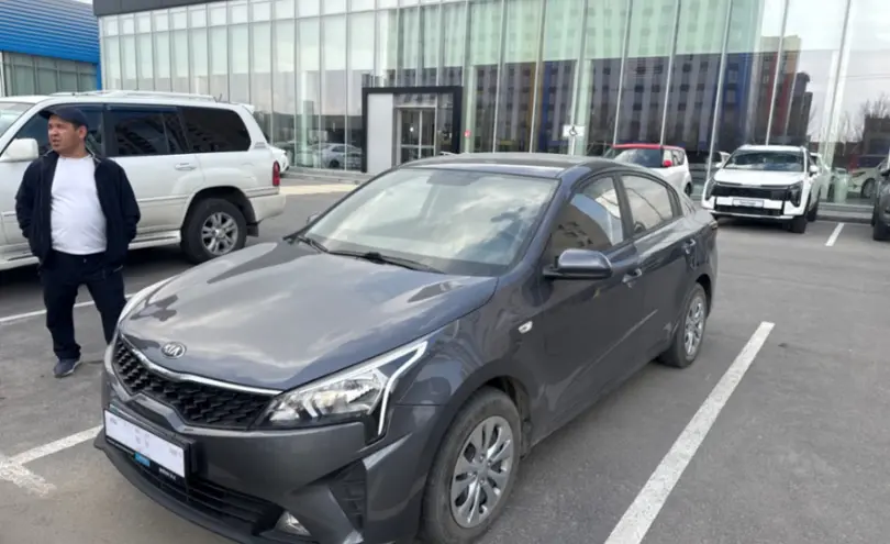 Kia Rio 2021 года за 7 500 000 тг. в Шымкент