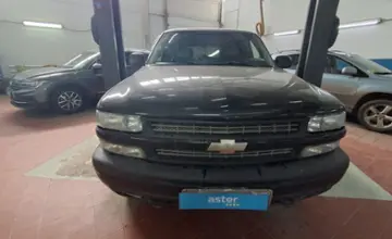 Chevrolet Tahoe 2002 года за 3 500 000 тг. в Астана фото 2