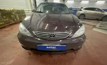 Toyota Camry 2004 года за 3 500 000 тг. в Астана фото 2