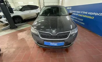 Skoda Rapid 2018 года за 6 000 000 тг. в Астана фото 2
