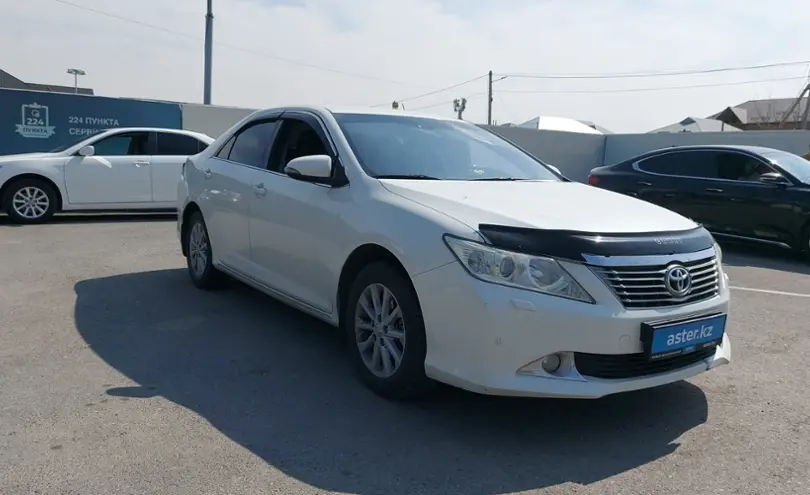 Toyota Camry 2012 года за 9 000 000 тг. в Шымкент фото 2