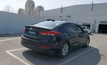 Hyundai Elantra 2017 года за 7 500 000 тг. в Шымкент фото 3