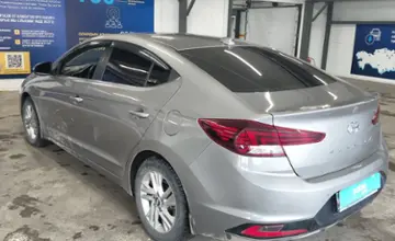 Hyundai Elantra 2019 года за 5 800 000 тг. в Астана фото 4