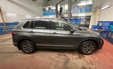 Volkswagen Tiguan 2021 года за 12 000 000 тг. в Астана фото 4