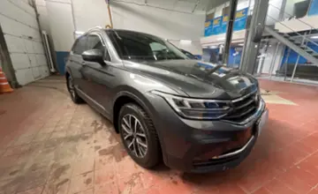 Volkswagen Tiguan 2021 года за 12 000 000 тг. в Астана фото 3