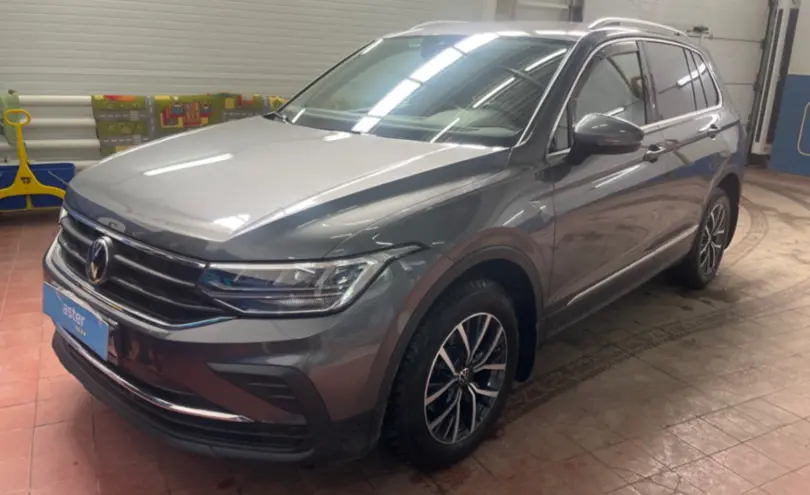 Volkswagen Tiguan 2021 года за 12 000 000 тг. в Астана