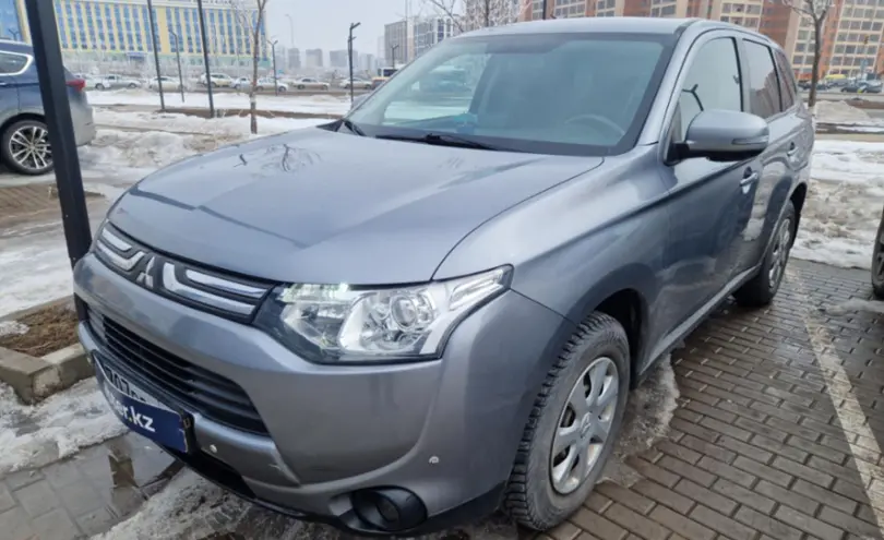 Mitsubishi Outlander 2012 года за 6 000 000 тг. в Астана