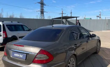 Mercedes-Benz E-Класс 2006 года за 4 000 000 тг. в Уральск