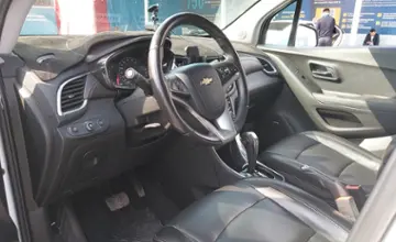 Chevrolet Trax 2018 года за 7 500 000 тг. в Шымкент фото 5