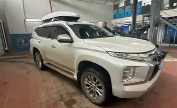 Mitsubishi Pajero Sport 2020 года за 16 000 000 тг. в Астана фото 3