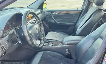 Mercedes-Benz C-Класс 2004 года за 3 600 000 тг. в Актобе