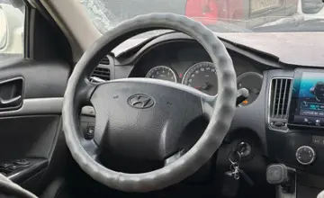 Hyundai Sonata 2010 года за 4 100 000 тг. в Астана фото 4