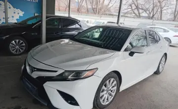 Toyota Camry 2020 года за 11 000 000 тг. в Алматы фото 1