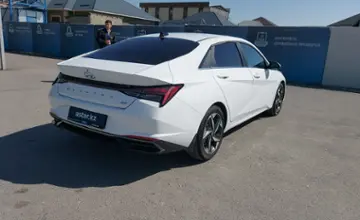 Hyundai Elantra 2021 года за 9 000 000 тг. в Шымкент фото 3