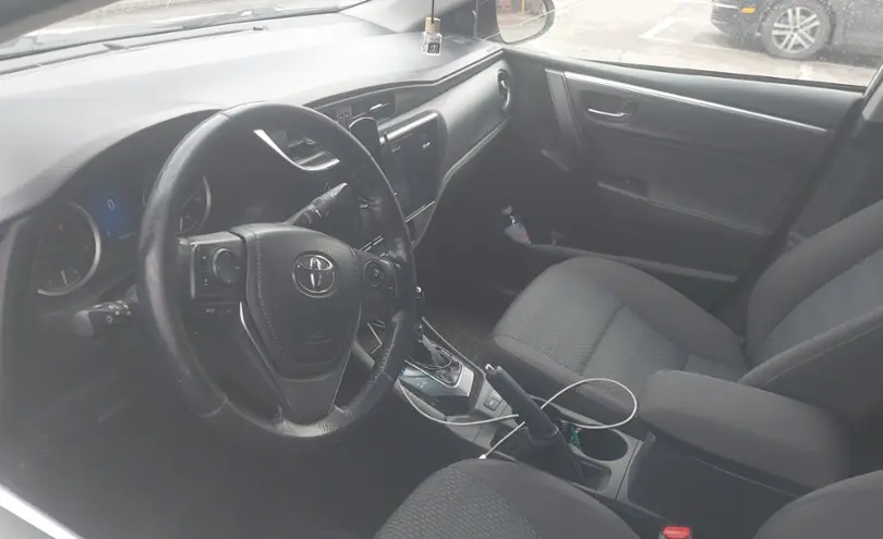 Toyota Corolla 2018 года за 8 000 000 тг. в Алматы фото 5