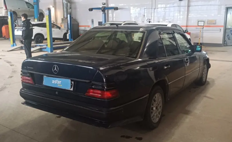 Mercedes-Benz W124 1991 года за 2 000 000 тг. в Караганда фото 5