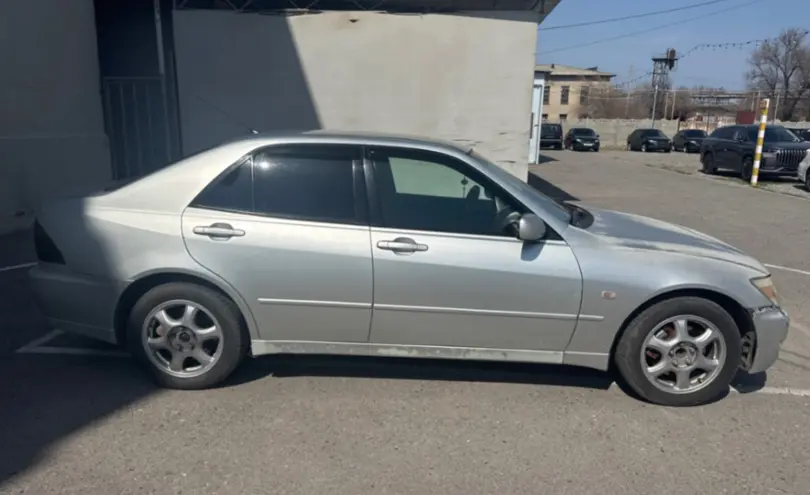 Lexus IS 2000 года за 3 500 000 тг. в Тараз фото 4