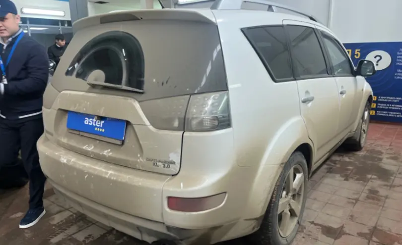 Mitsubishi Outlander 2007 года за 7 500 000 тг. в Астана фото 5