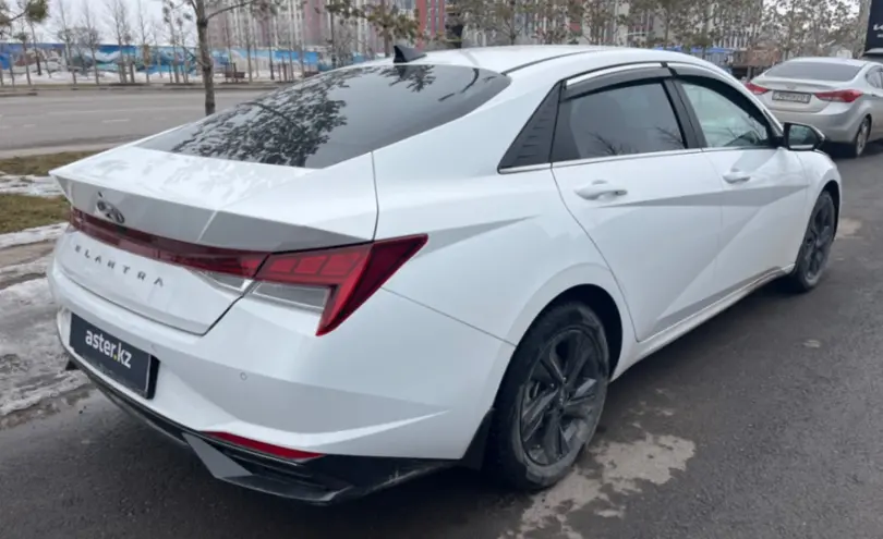 Hyundai Elantra 2022 года за 8 700 000 тг. в Астана