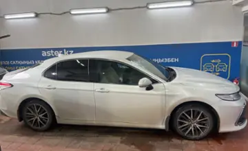 Toyota Camry 2021 года за 15 000 000 тг. в Астана фото 4