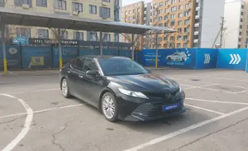 Toyota Camry 2019 года за 14 000 000 тг. в Алматы фото 2