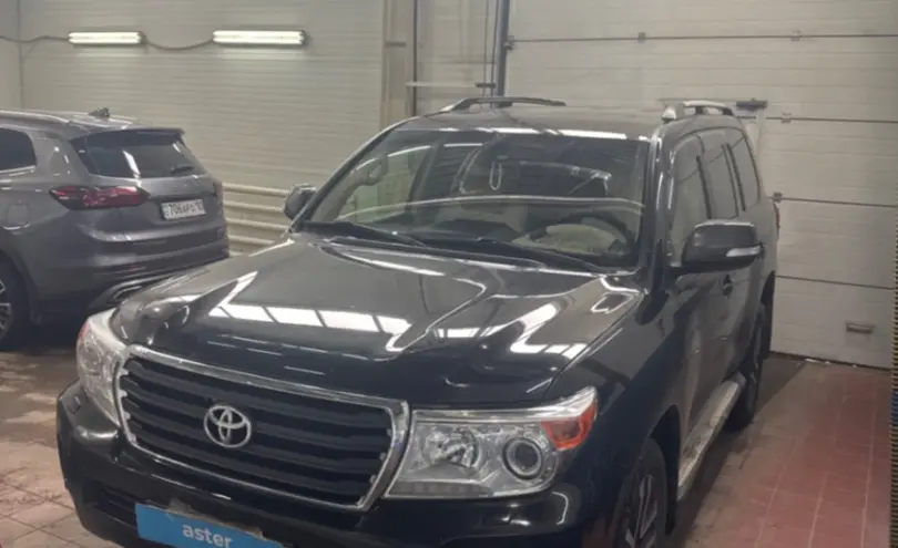 Toyota Land Cruiser 2014 года за 22 000 000 тг. в Астана