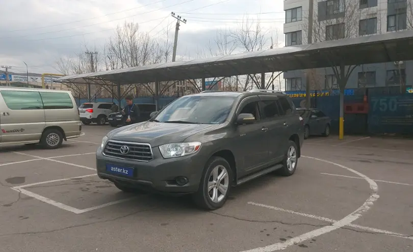 Toyota Highlander 2008 года за 10 000 000 тг. в Алматы