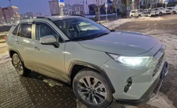 Toyota RAV4 2019 года за 14 000 000 тг. в Астана фото 4