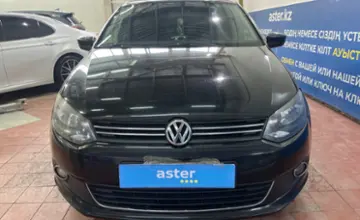 Volkswagen Polo 2014 года за 5 500 000 тг. в Астана фото 2
