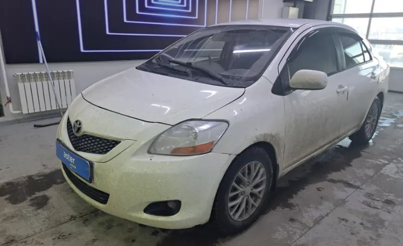Toyota Yaris 2010 года за 5 500 000 тг. в Павлодар