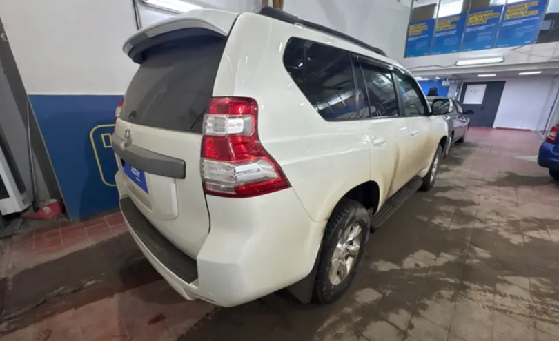 Toyota Land Cruiser Prado 2015 года за 17 000 000 тг. в Астана фото 5