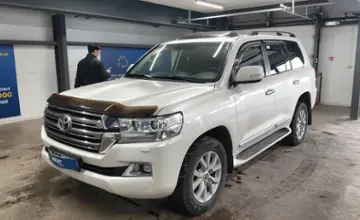 Toyota Land Cruiser 2018 года за 34 000 000 тг. в Астана фото 1