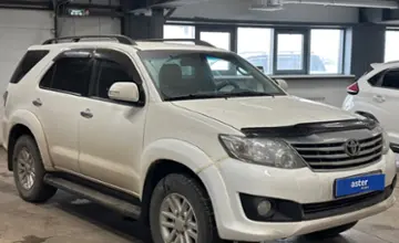 Toyota Fortuner 2015 года за 12 500 000 тг. в Астана фото 3