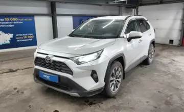 Toyota RAV4 2020 года за 14 500 000 тг. в Астана фото 1