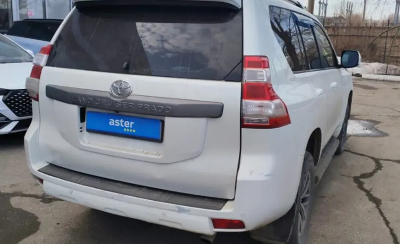 Toyota Land Cruiser Prado 2015 года за 17 000 000 тг. в Актобе фото 5