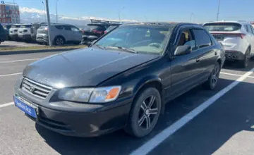 Toyota Camry 2000 года за 2 000 000 тг. в Алматы фото 1