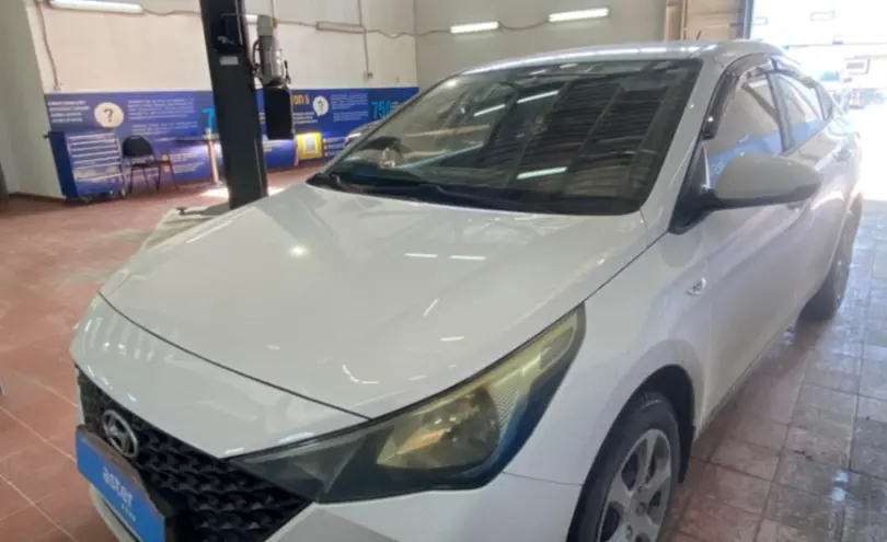 Hyundai Accent 2021 года за 8 000 000 тг. в Астана