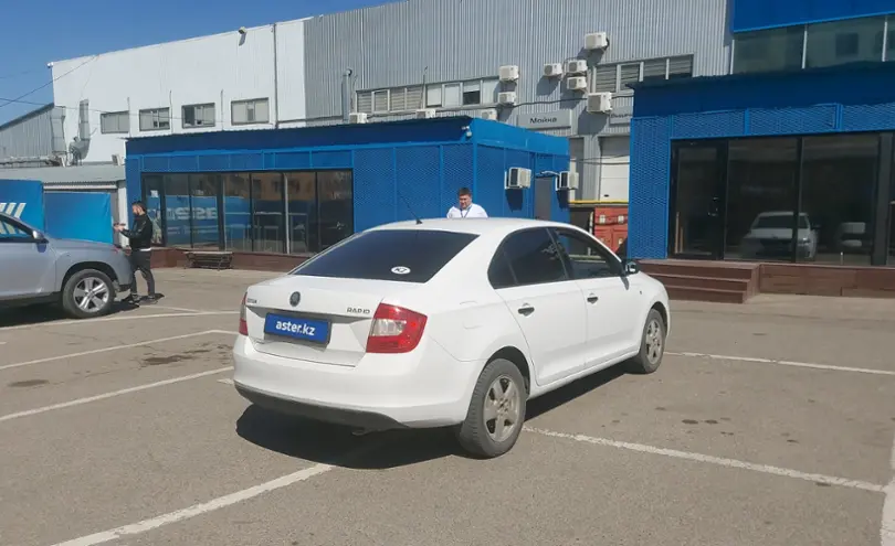Skoda Rapid 2014 года за 3 500 000 тг. в Алматы фото 3