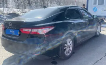Toyota Camry 2021 года за 12 800 000 тг. в Усть-Каменогорск