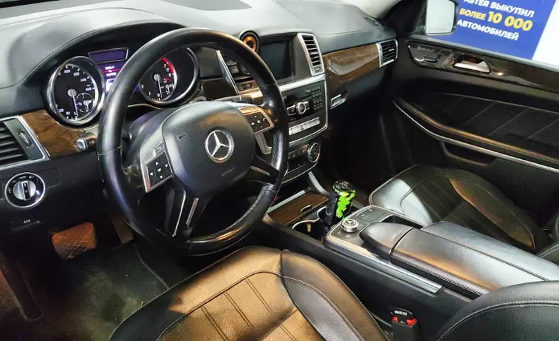Mercedes-Benz GL-Класс 2013 года за 16 000 000 тг. в Астана фото 5