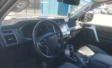 Toyota Land Cruiser Prado 2023 года за 28 300 000 тг. в Алматы фото 5