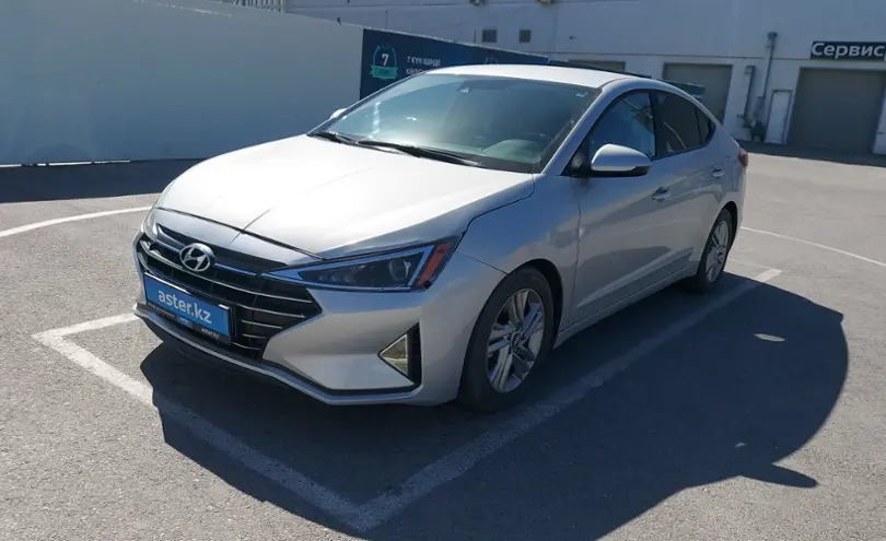 Hyundai Elantra 2018 года за 7 500 000 тг. в Шымкент