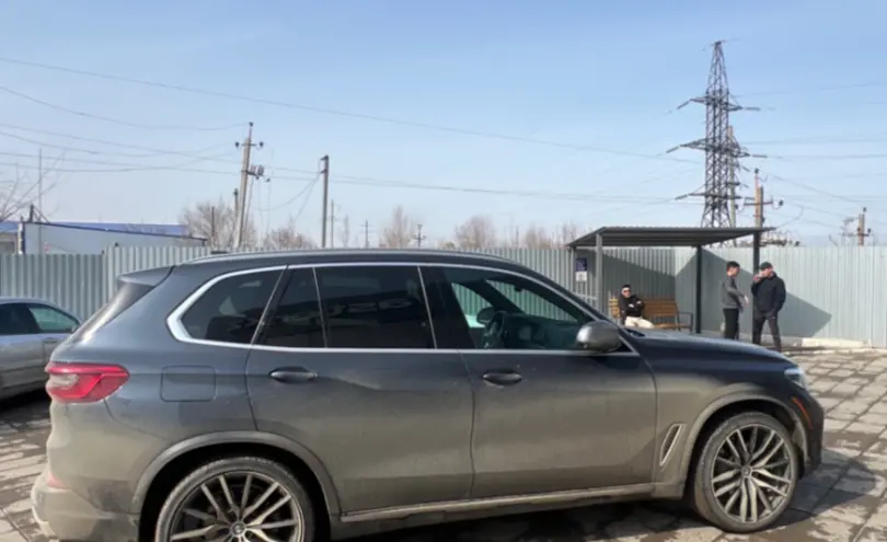 BMW X5 2018 года за 27 000 000 тг. в Уральск фото 4