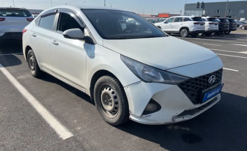 Hyundai Accent 2020 года за 5 000 000 тг. в Алматы фото 3