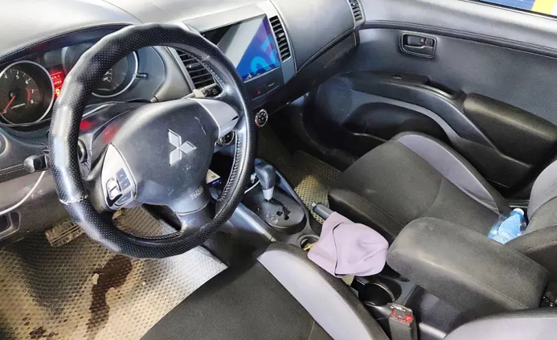 Mitsubishi Outlander 2010 года за 5 500 000 тг. в Астана фото 5